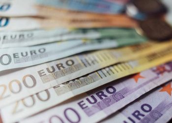 Εφάπαξ το 2020 αναδρομικά 1,4 δισ. ευρώ