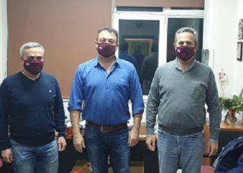 Ηράκλειο: Αντί για να εμβολιάζονται οι εργαζόμενοι, αυτοί… απολύονται!