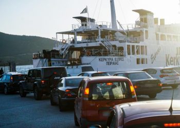 Τουρισμός: Το ρεκόρ του 2019 «κυνηγά» η κίνηση του Πάσχα